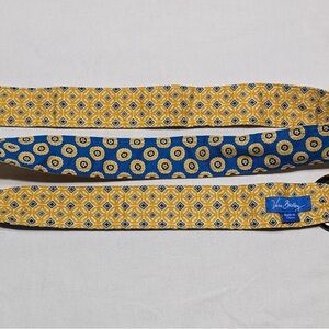 Vera Bradley reversible belt NWOT blue yellow gold white Riviera Blue
